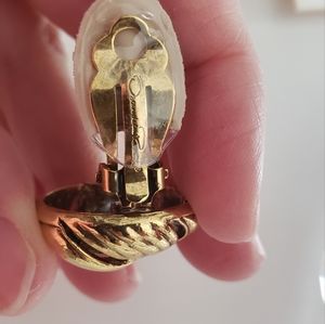 Oscar de larenta vintage earrings